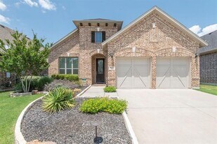 861 Field Crossing in Aubrey, TX - Building Photo