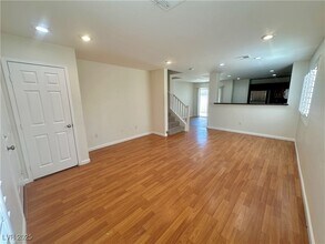 9983 Alder Springs Ct in Las Vegas, NV - Building Photo - Building Photo