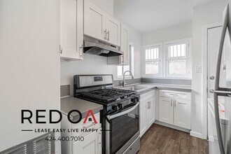 5217 Virginia Ave in Los Angeles, CA - Building Photo - Building Photo