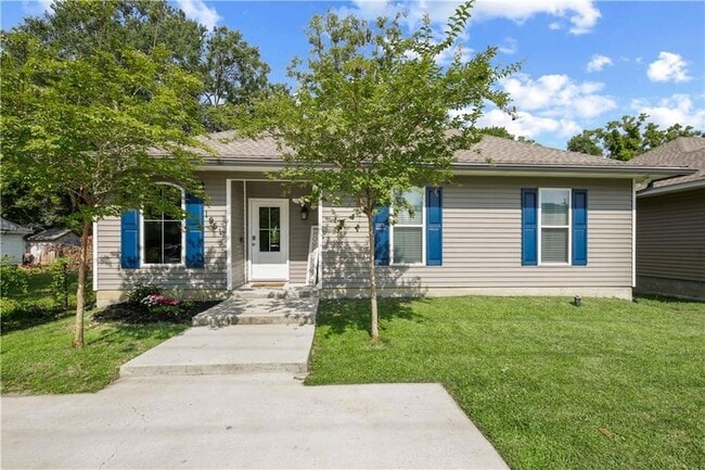 property at 1951 Beth Dr