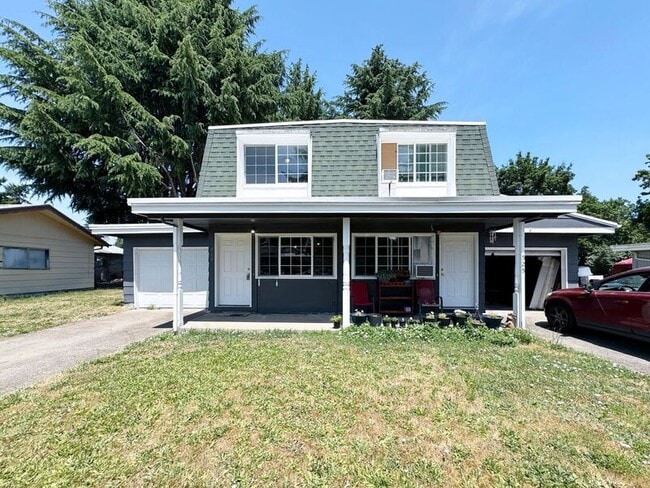 519 Cinderella Loop in Eugene, OR - Building Photo - Building Photo