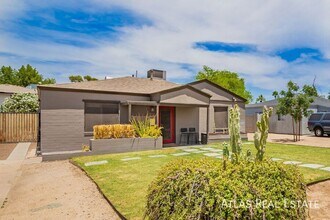 224 W Montecito Ave in Phoenix, AZ - Building Photo - Building Photo