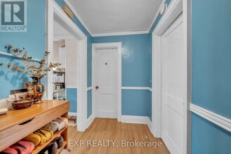 896 Avenue Rd in Toronto, ON - Building Photo - Building Photo