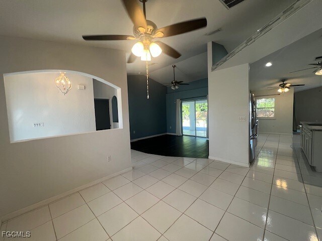 203 Kamal Pkwy in Cape Coral, FL - Building Photo