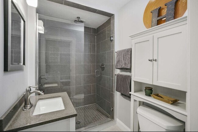 149 G St in Boston, MA - Building Photo - Building Photo