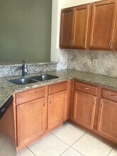 7523 Sugar Bend Dr in Orlando, FL - Building Photo - Building Photo