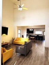 414 Placido Dr in Laredo, TX - Building Photo - Building Photo