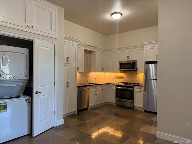 property at 125 Main St