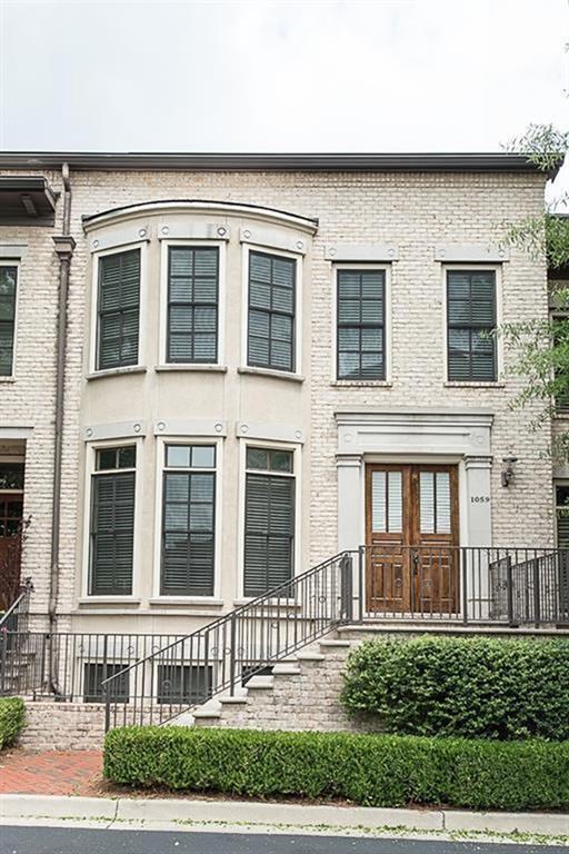 1059 E Paces Ln NE in Atlanta, GA - Building Photo - Building Photo