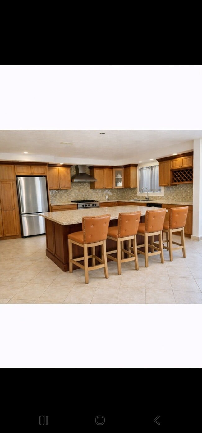 property at 6 Franklin St