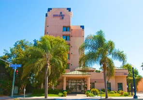 Vantaggio Suites Hillcrest Apartments