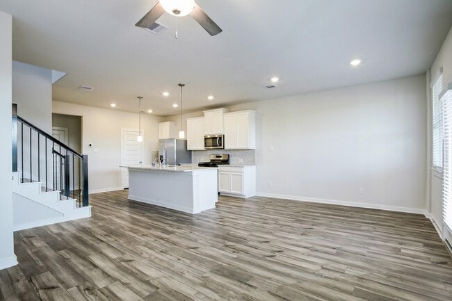 property at 629 Seabreeze Dr