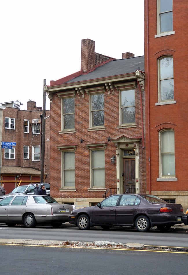 100 E North Ave in Pittsburgh, PA - Building Photo - Building Photo