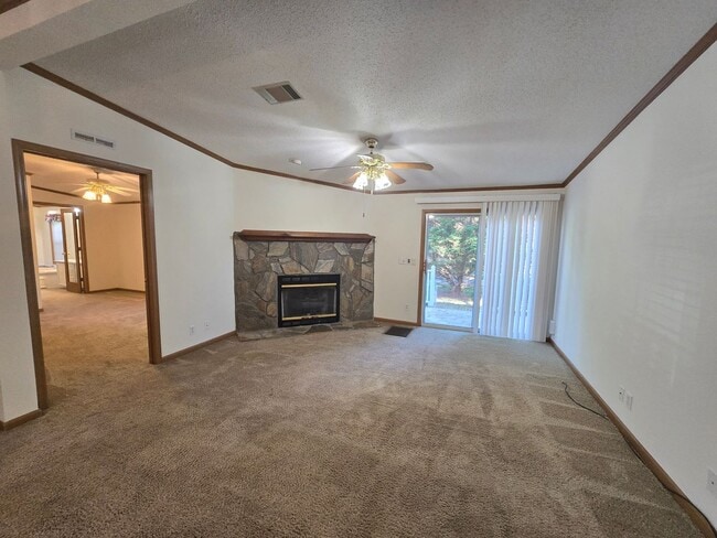 140 Elsie Lamm Rd in Sanford, NC - Building Photo - Building Photo