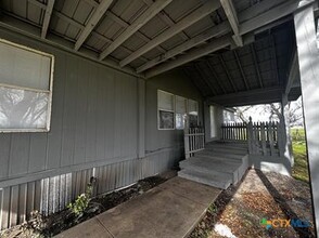 1503 Harris Hill Rd in San Marcos, TX - Building Photo - Building Photo