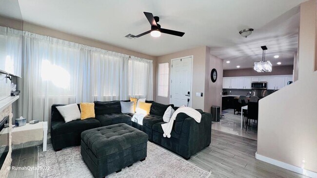4733 W Fremont Rd. in Phoenix, AZ - Building Photo - Building Photo