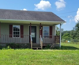 5293 Roaring Springs Rd in Cadiz, KY - Building Photo - Building Photo
