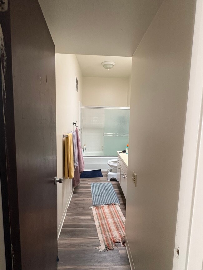 1016 Drake Dr in Davis, CA - Building Photo - Building Photo