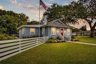 1705 S Davis Ave in Bartow, FL - Building Photo