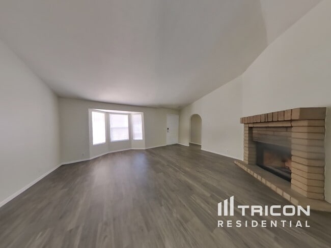 8921 W Echo Ln in Peoria, AZ - Building Photo - Building Photo