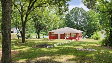 1329 Sunnyside St in Florence, AL - Building Photo - Building Photo