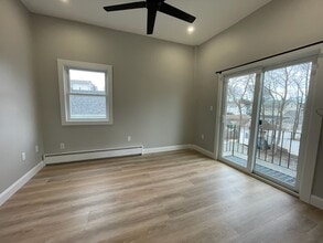 71-73 Winn St in Woburn, MA - Building Photo - Building Photo