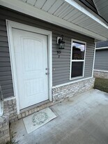 Plum Place in Hackett, AR - Building Photo