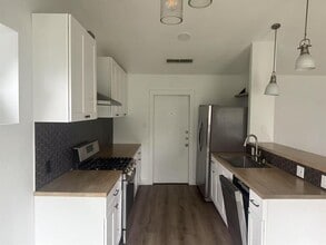 12109 Grey Rock Ln in Austin, TX - Building Photo - Building Photo