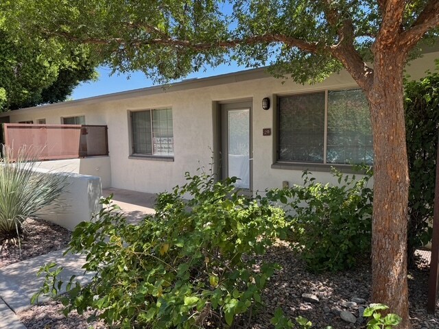 1850 E Maryland Ave, Unit 1850 E Maryland Ave #29 in Phoenix, AZ - Building Photo