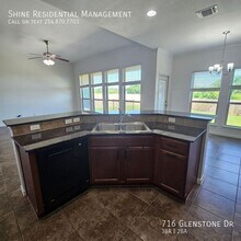 716 Glenstone Dr in Temple, TX - Building Photo - Building Photo