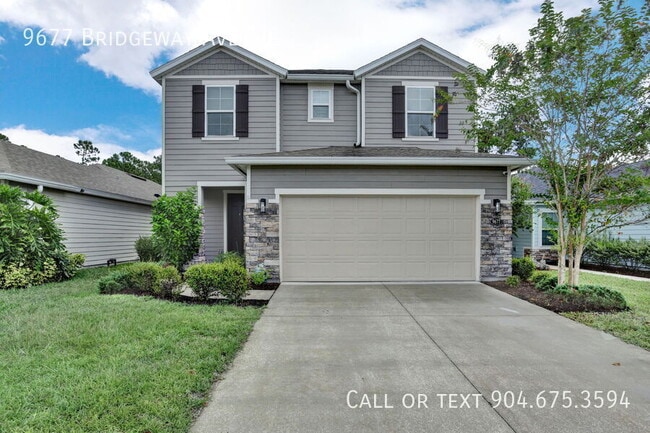 9677 Bridgeway Ave in Jacksonville, FL - Foto de edificio - Building Photo