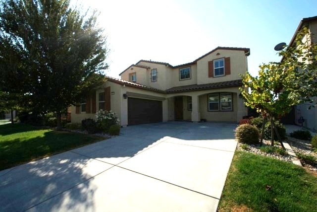 property at 916 Wilderness Way