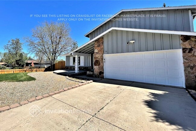 15805 E Oxford Ave in Aurora, CO - Building Photo - Building Photo