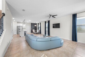 14374 Lanikai Beach Dr in Orlando, FL - Building Photo - Building Photo