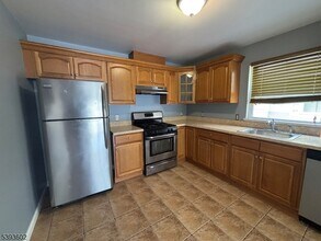 174 Keer Ave in Newark, NJ - Building Photo - Building Photo