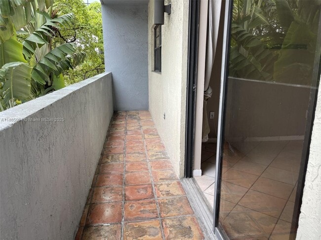property at 1250 Lincoln Rd