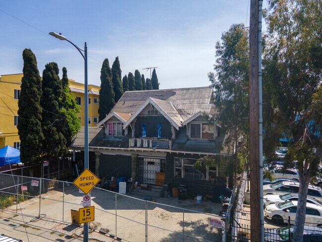 2766 W James M. Wood Blvd in Los Angeles, CA - Building Photo - Other