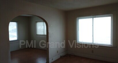 336 S 19th St in Decatur, IL - Building Photo - Building Photo