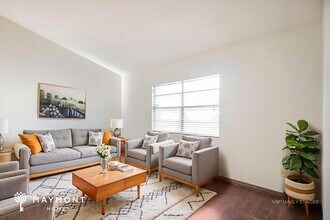 715 Gilda Dr in St. Augustine, FL - Foto de edificio - Building Photo