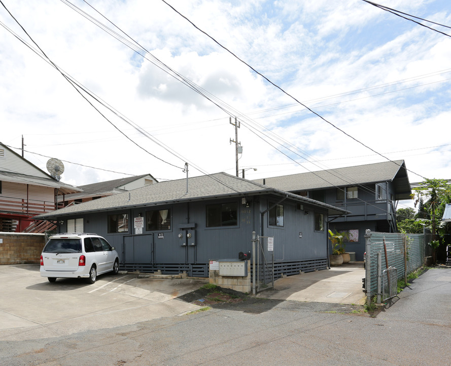 14 Lakeview Cir in Wahiawa, HI - Foto de edificio