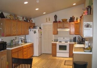 2829 Acacia Ave in Rifle, CO - Building Photo - Building Photo