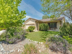 17417 Bear Lake Dr in Reno, NV - Building Photo