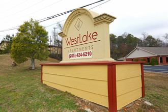 Vines at Westlake in Bessemer, AL - Foto de edificio - Building Photo