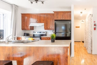 1407-1407 Rue Aylwin in Montréal, QC - Building Photo - Building Photo