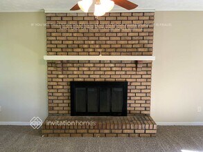 404 Seneca Ct in Woodstock, GA - Foto de edificio - Building Photo