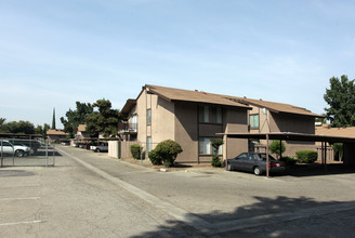 Buena Fortuna Village in Visalia, CA - Building Photo - Building Photo