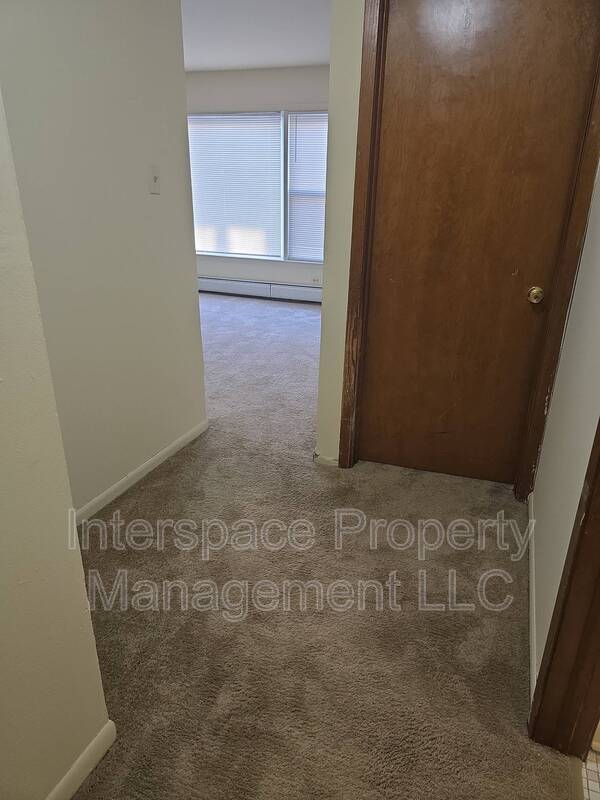 property at 9841 S Harlem Ave