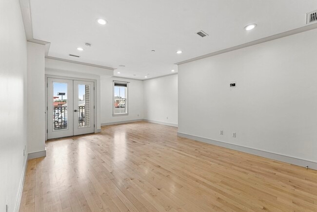 property at 542 Dorchester Ave