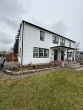 1115-1117 Long Ave in Richland, WA - Building Photo - Building Photo