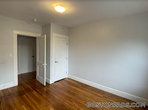 233 Lafayette St in Salem, MA - Building Photo - Building Photo